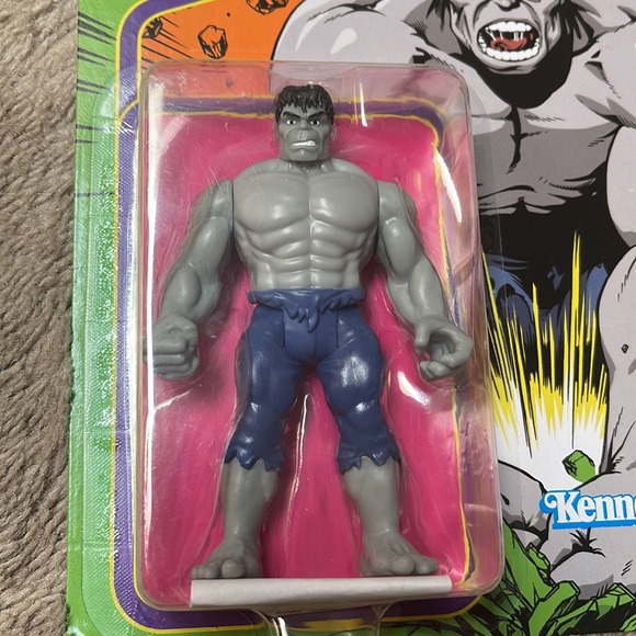 Marvel Legends Retro Vintage Series GREY HULK  Action Figure - Picture 2 of 4